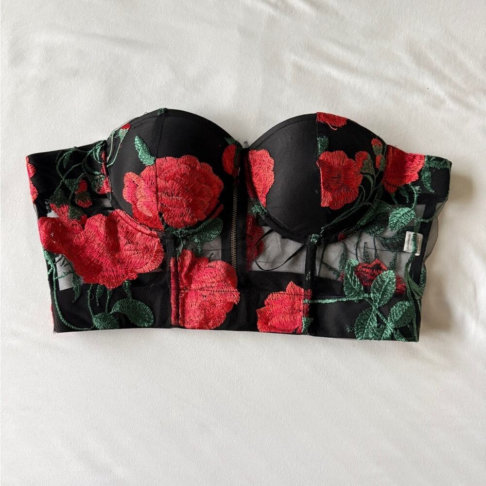Jagger & Stone rose corset embroidered size 6